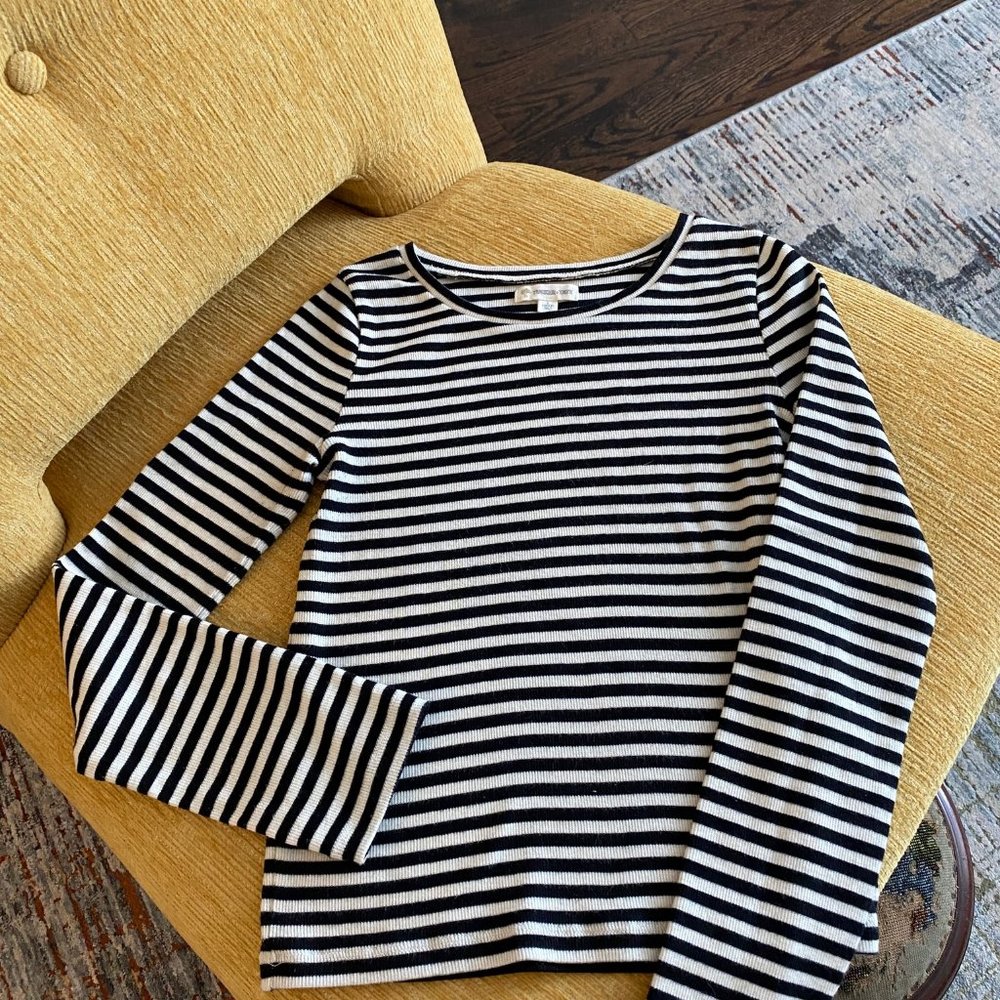 Tucker+Tate Girls Top Like NEW